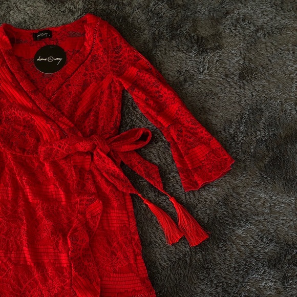 Dress - Picture 4 of 7